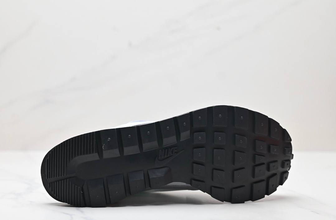 Обувки Sacai VaporWaffle Silver