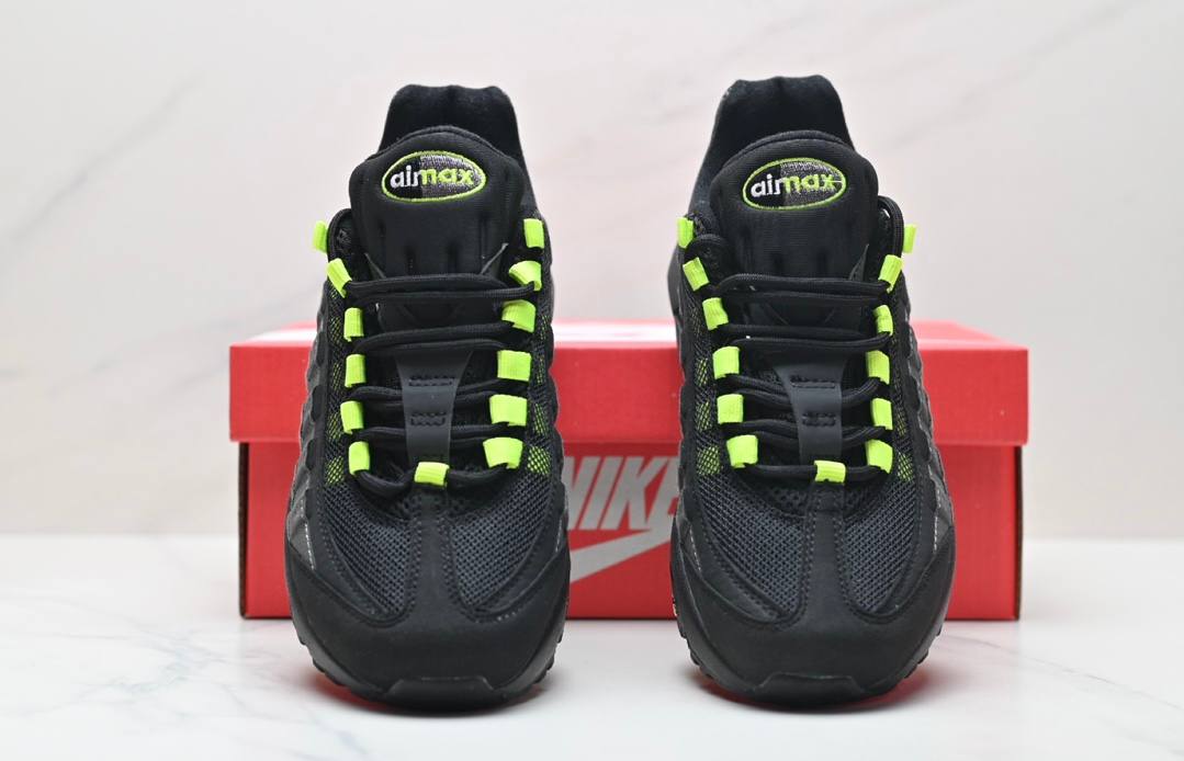 Air Max 95 Reverse Neon Shoes