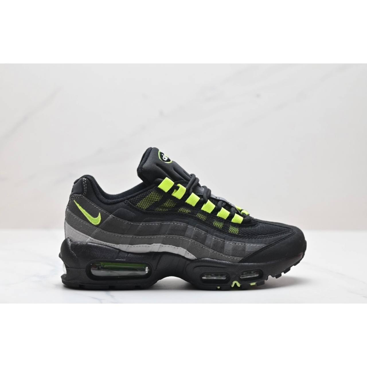 Air Max 95 Reverse Neon Shoes