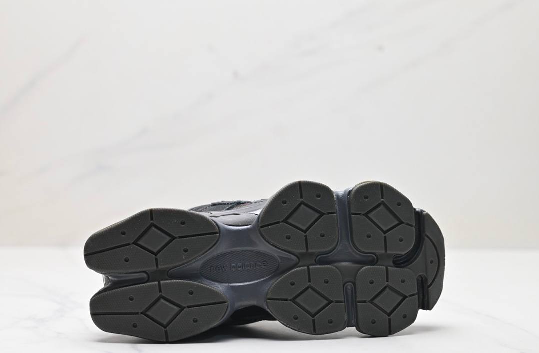 NB 9060 Dark Moss Обувки