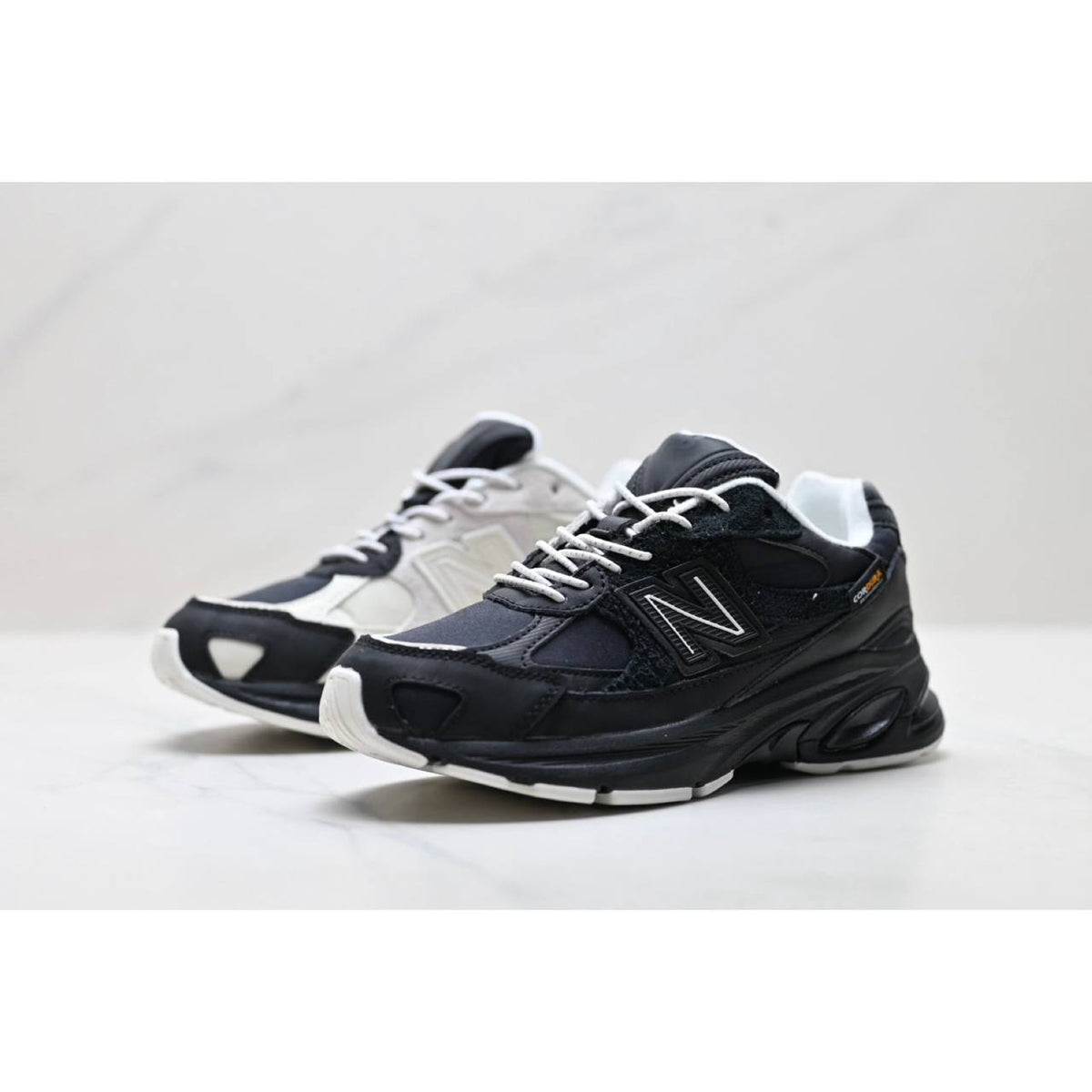Обувки DOE x NB 2010 Yin Yang