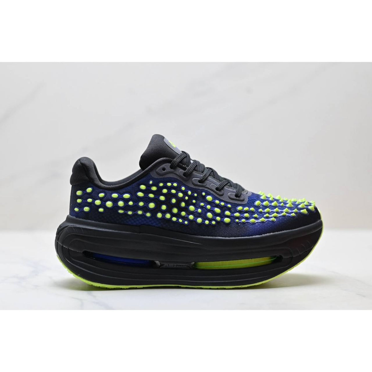 Обувки Vomero Premium QS Black Rush Violet Volt Glow