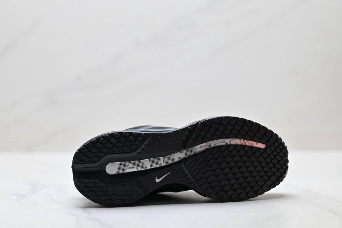 Обувки Pegasus Premium Black Metallic Silver