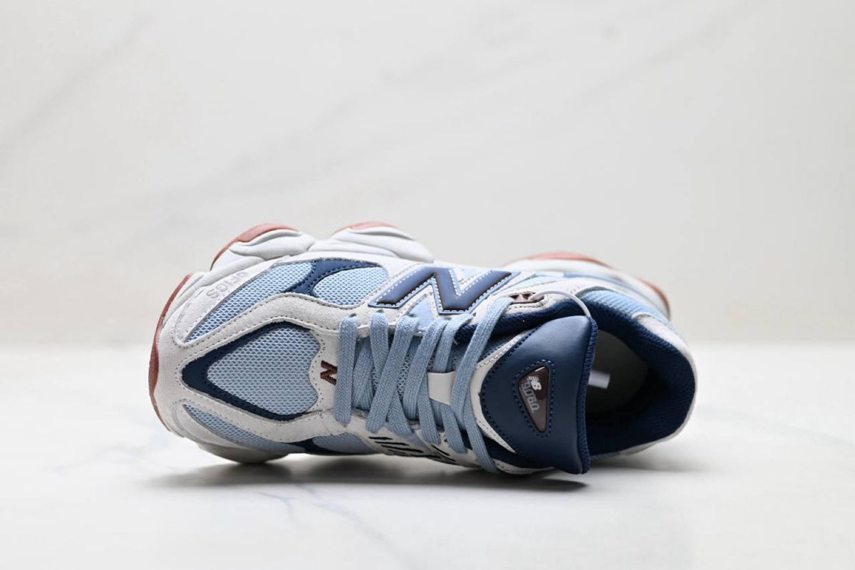 Обувки NB 9060 Light Grey Blue