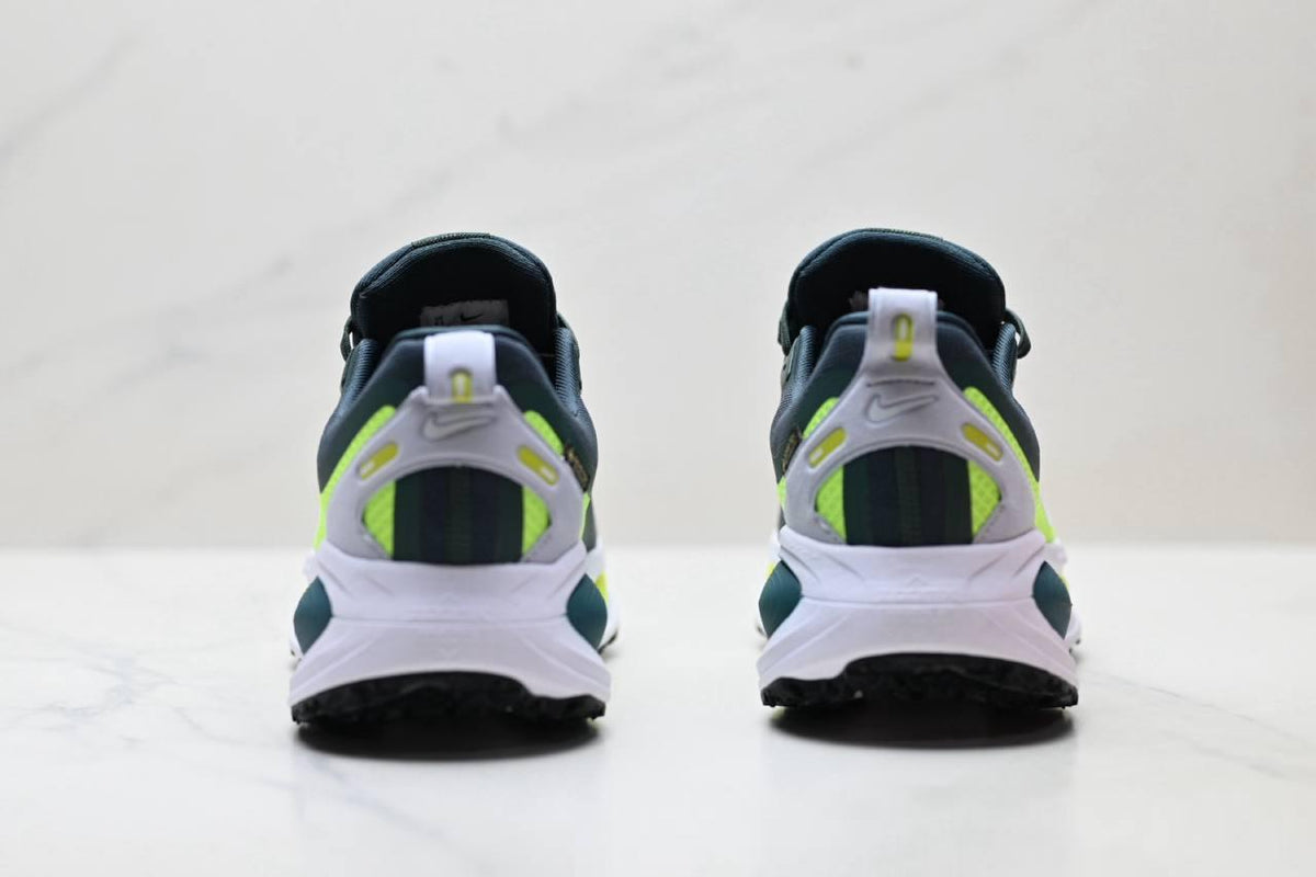 Обувки Vomero 18 GORE-TEX Lime
