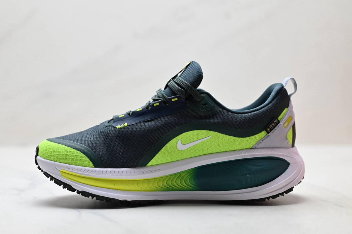 Обувки Vomero 18 GORE-TEX Lime
