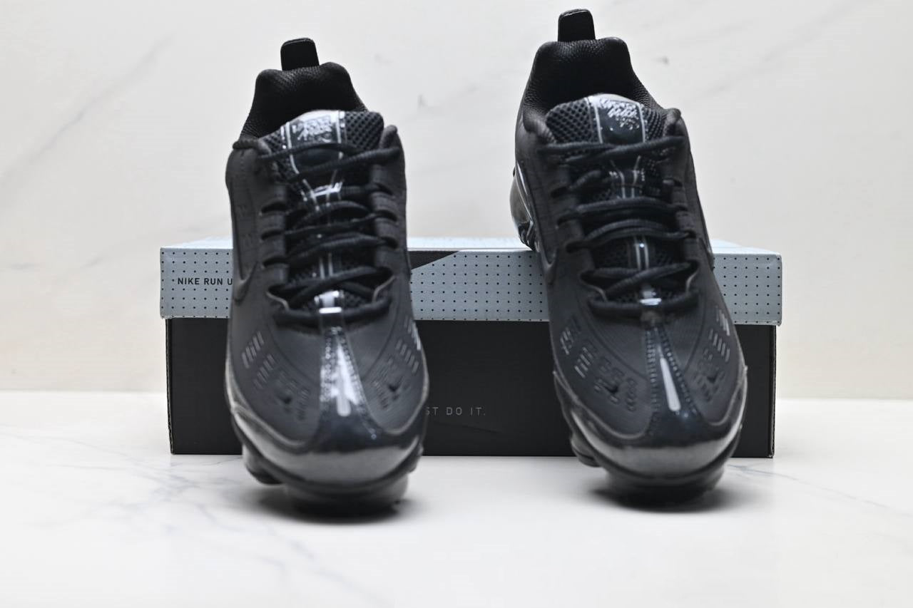 Air VaporMax 360 Black Shoes