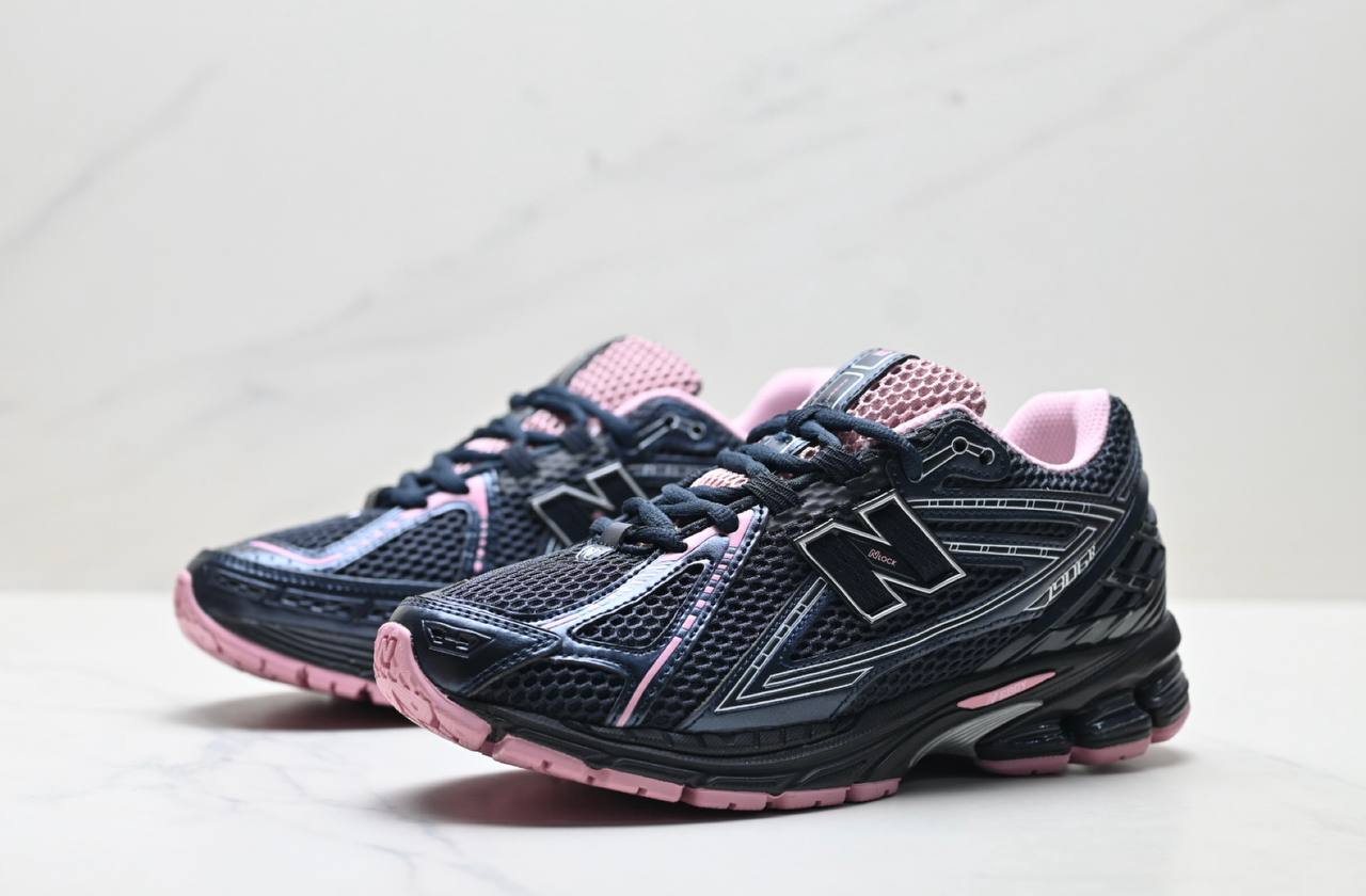 Обувки NB 1906 Черно/Розово