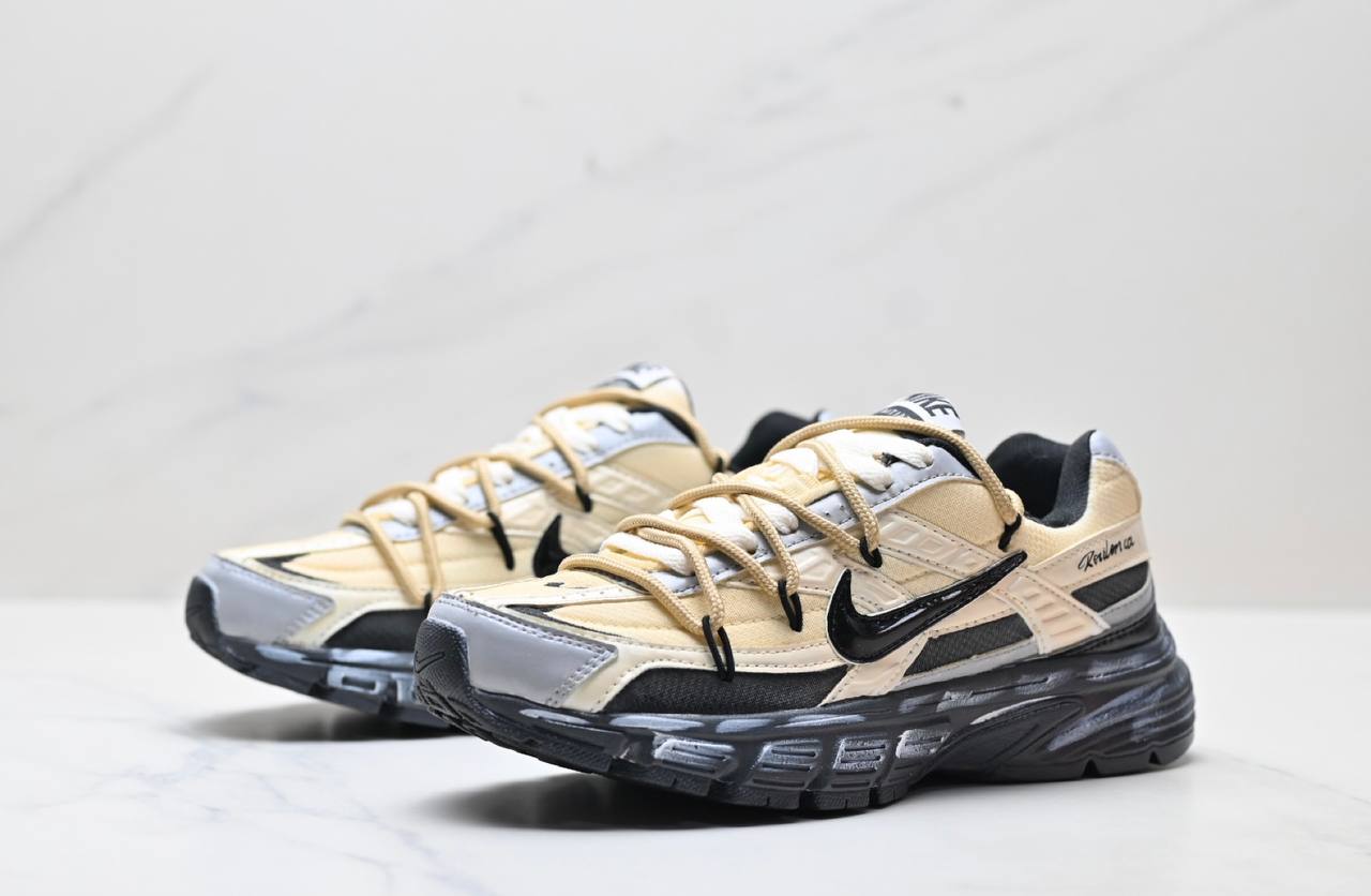Initiator Shoes