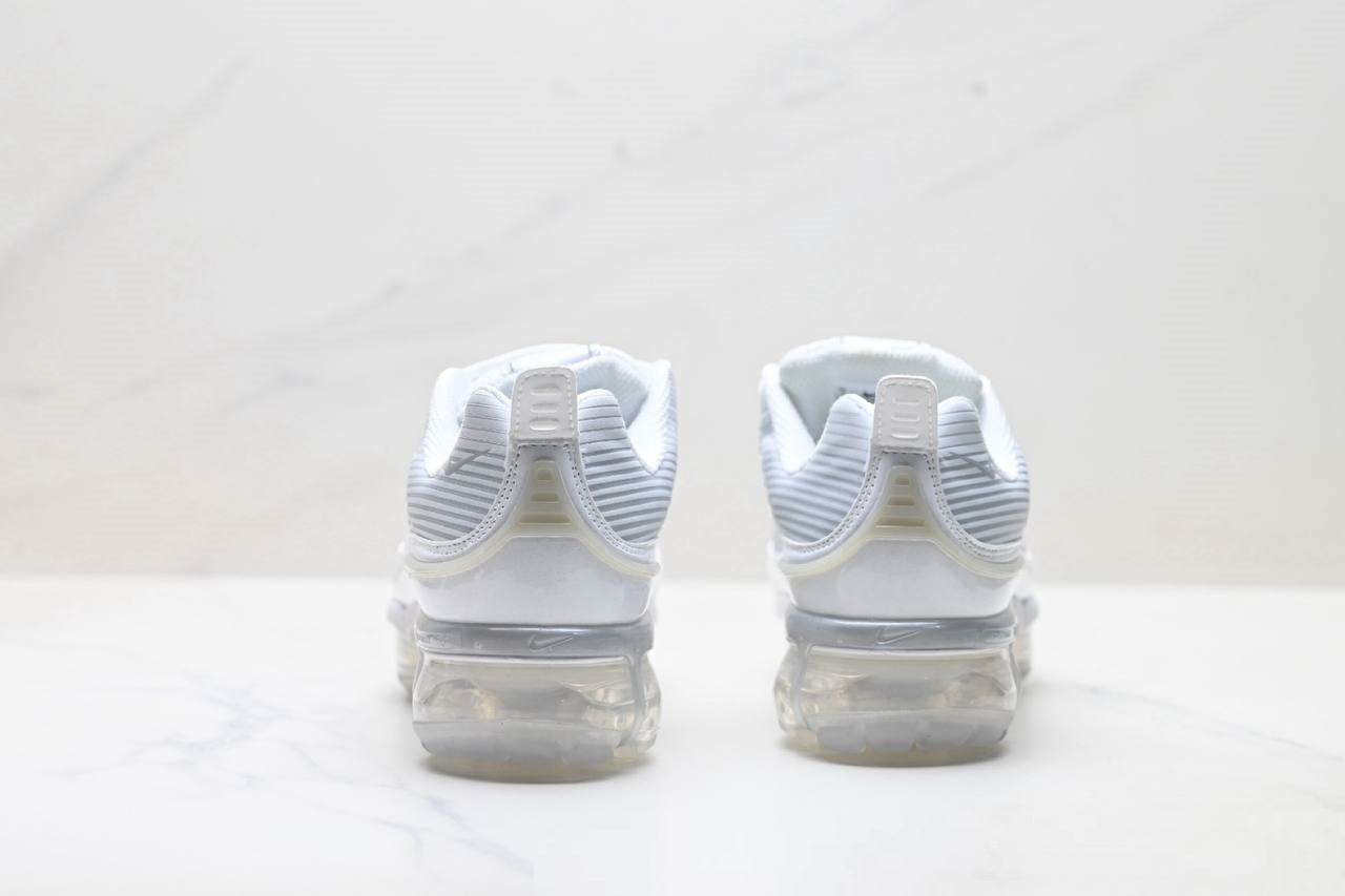 Air VaporMax 360 White Shoes