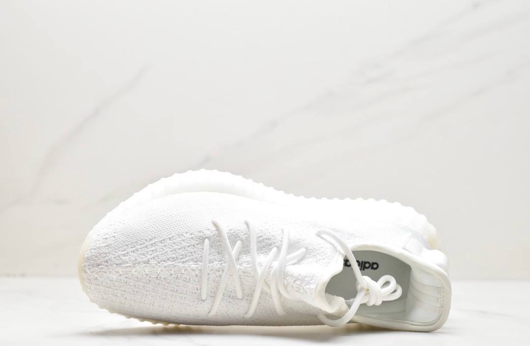 Yeezy 350 V2 Cream Shoes