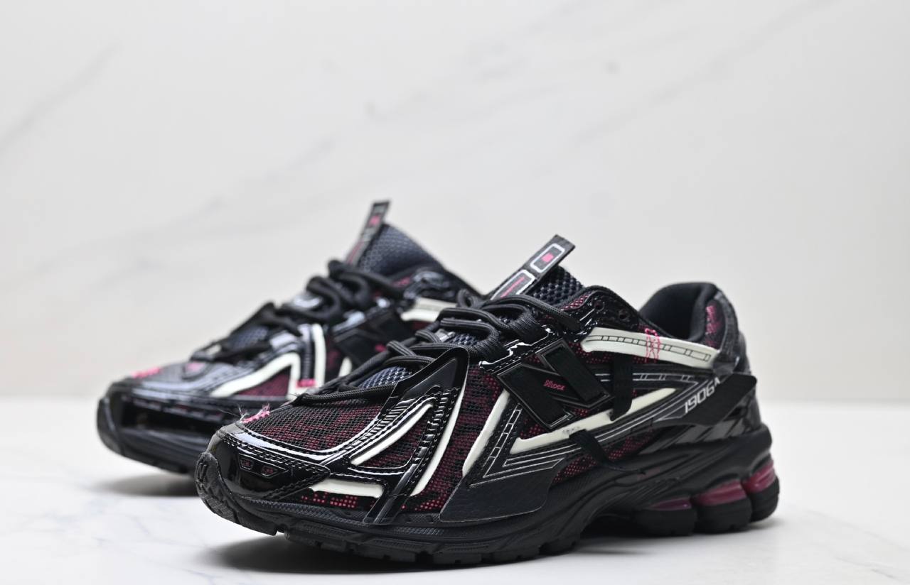 New Balance 1906 Dragon Berry Shoes