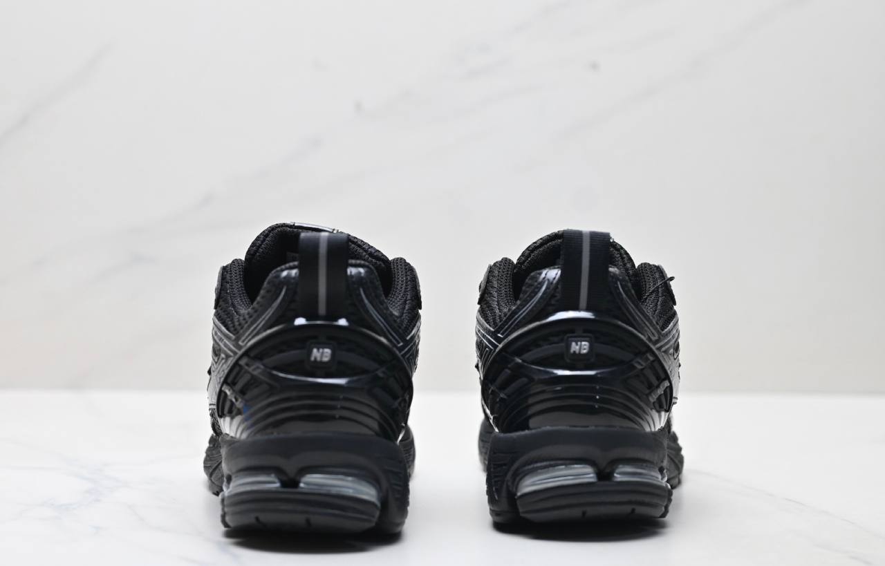 New Balance M1906RCH Shoes