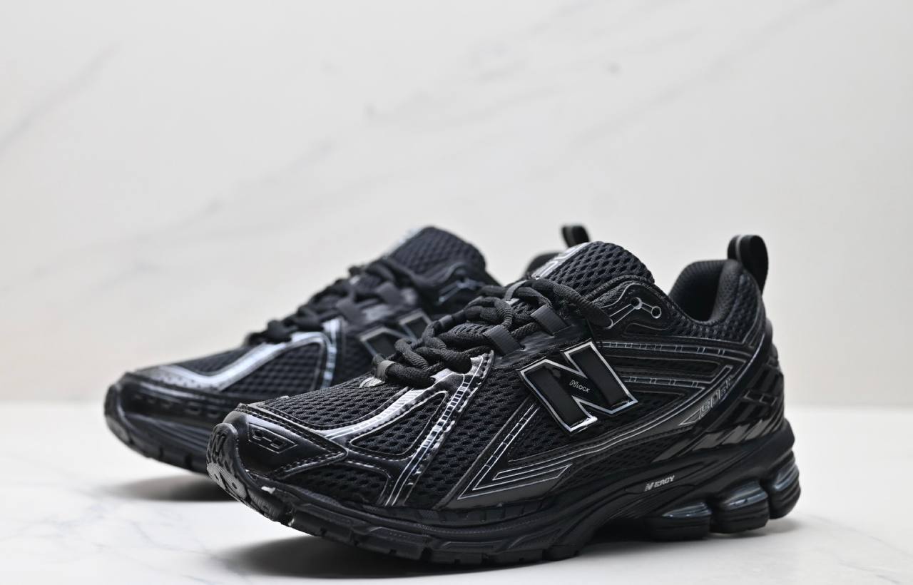 New Balance M1906RCH Shoes