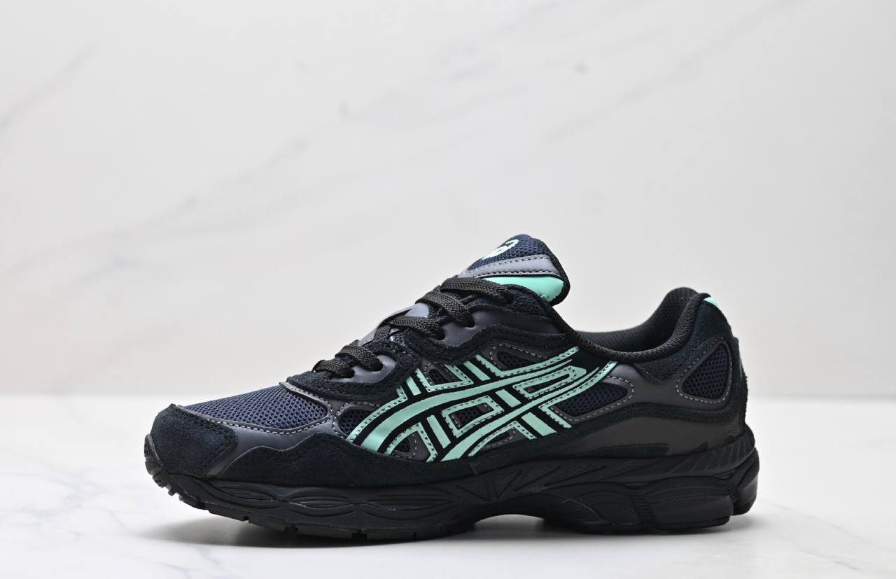 Asics Gel Hunter Shoes