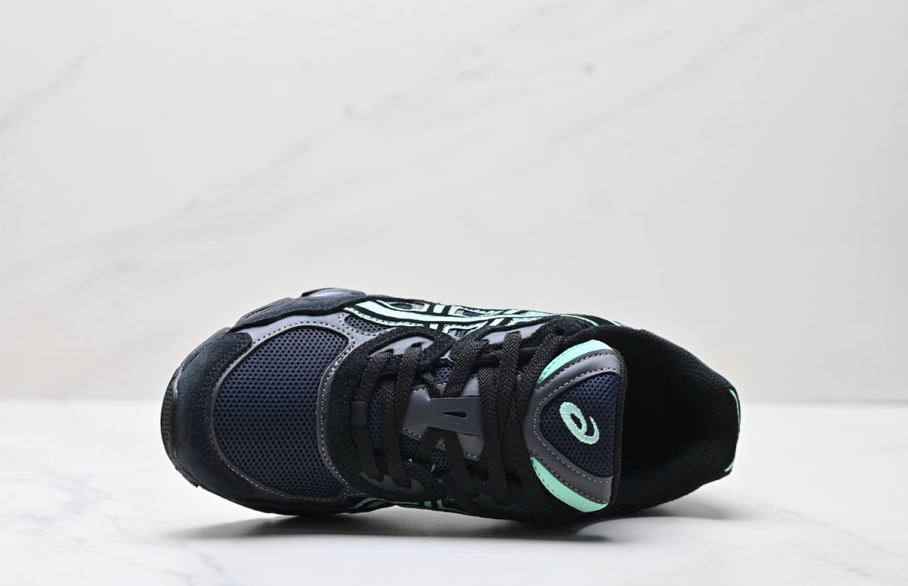 Asics Gel Hunter Shoes