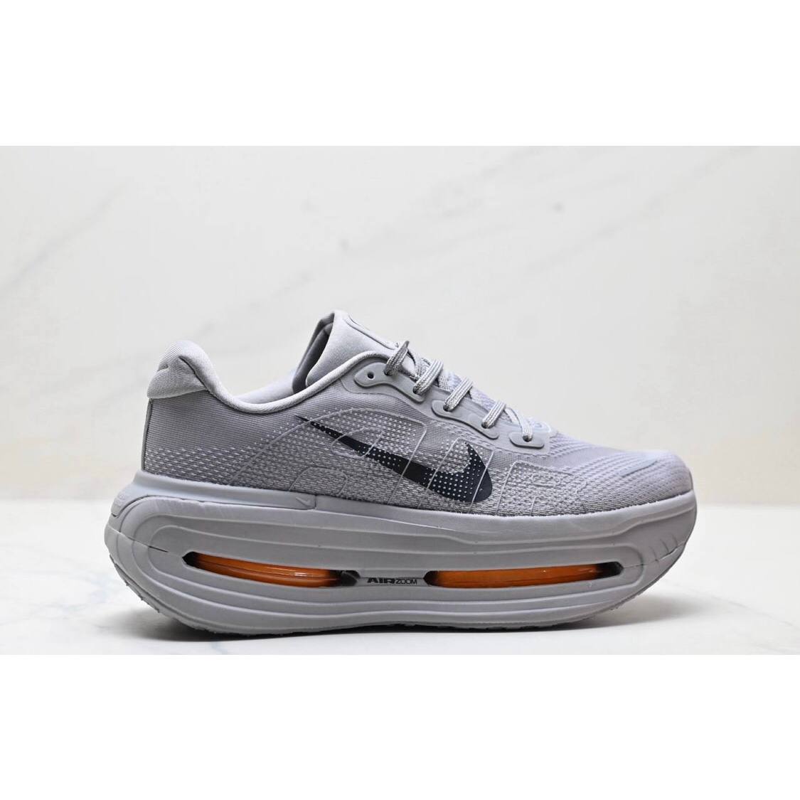 Обувки Air Zoom Vomero Premium