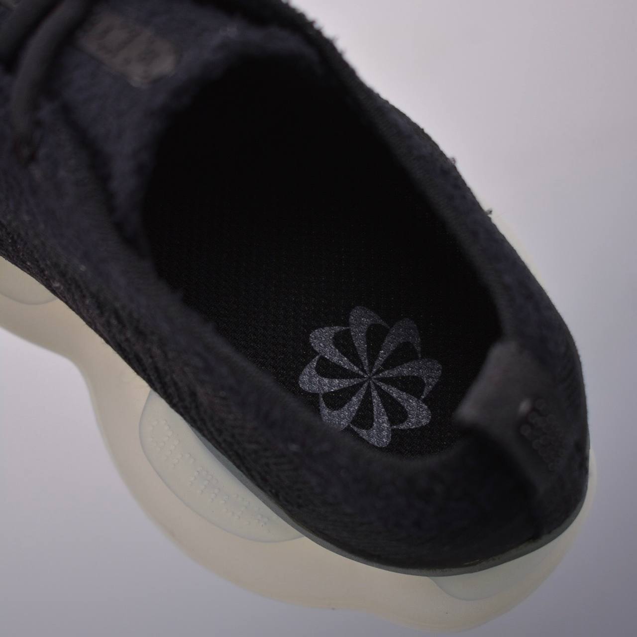 Scorpion Black Anthracite обувки