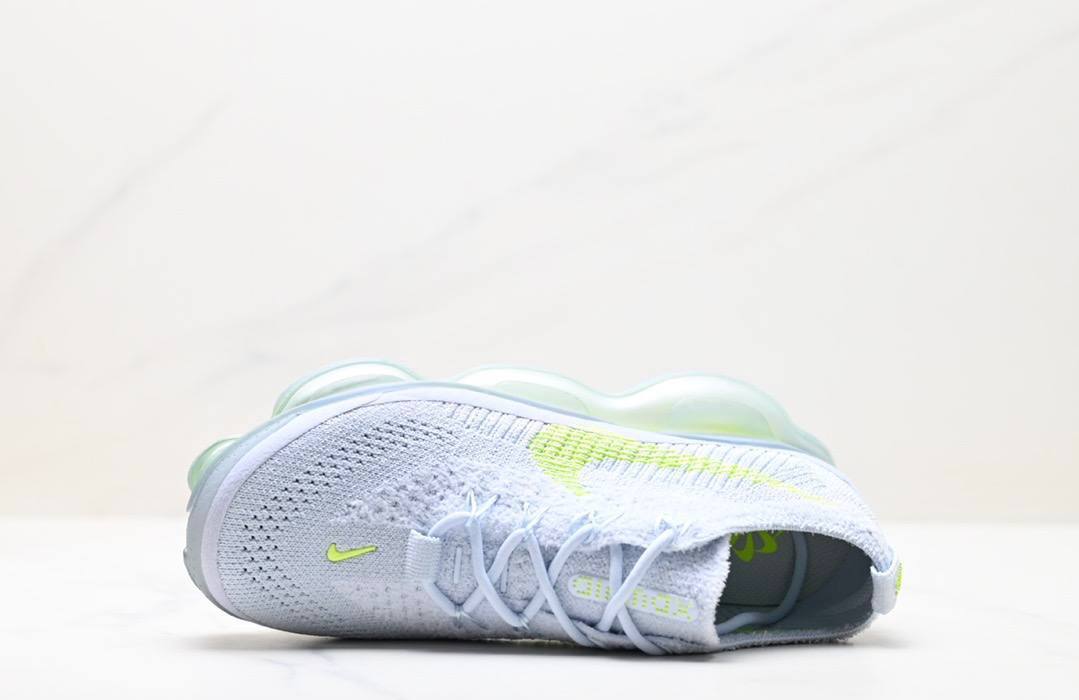 Shoes Scorpion Blue Tint Volt
