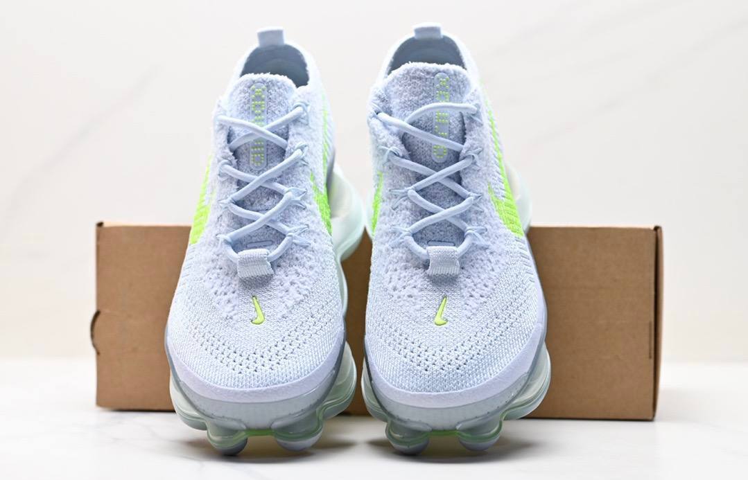 Shoes Scorpion Blue Tint Volt
