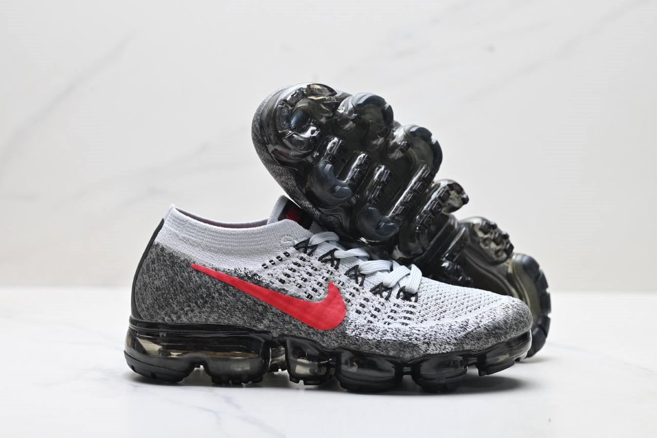 Air VaporMax Flyknit Platinum Red Black Shoes