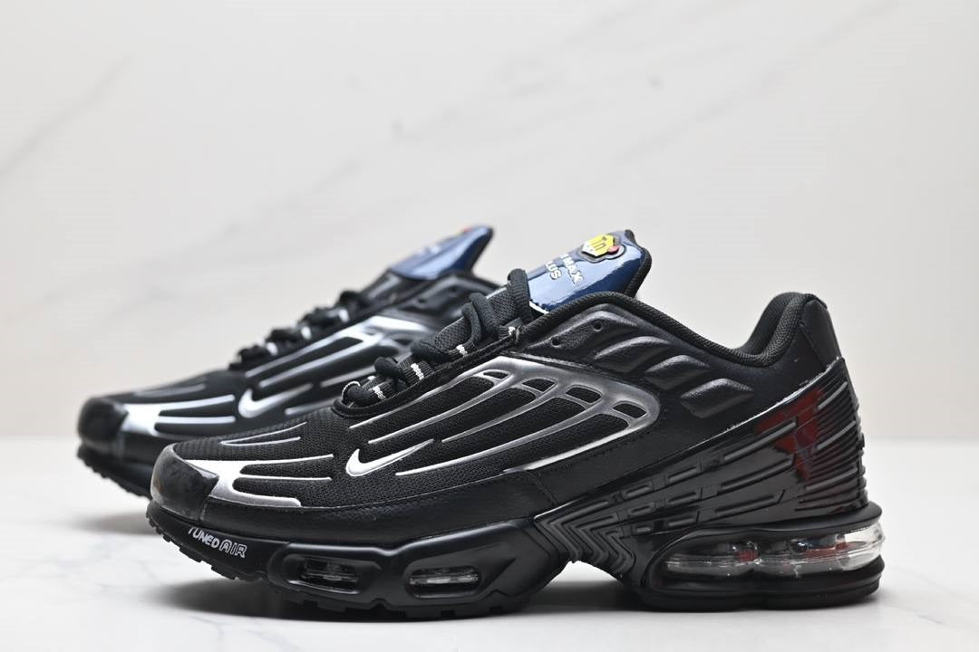 Обувки Air Max Plus 3 TN Black Silver