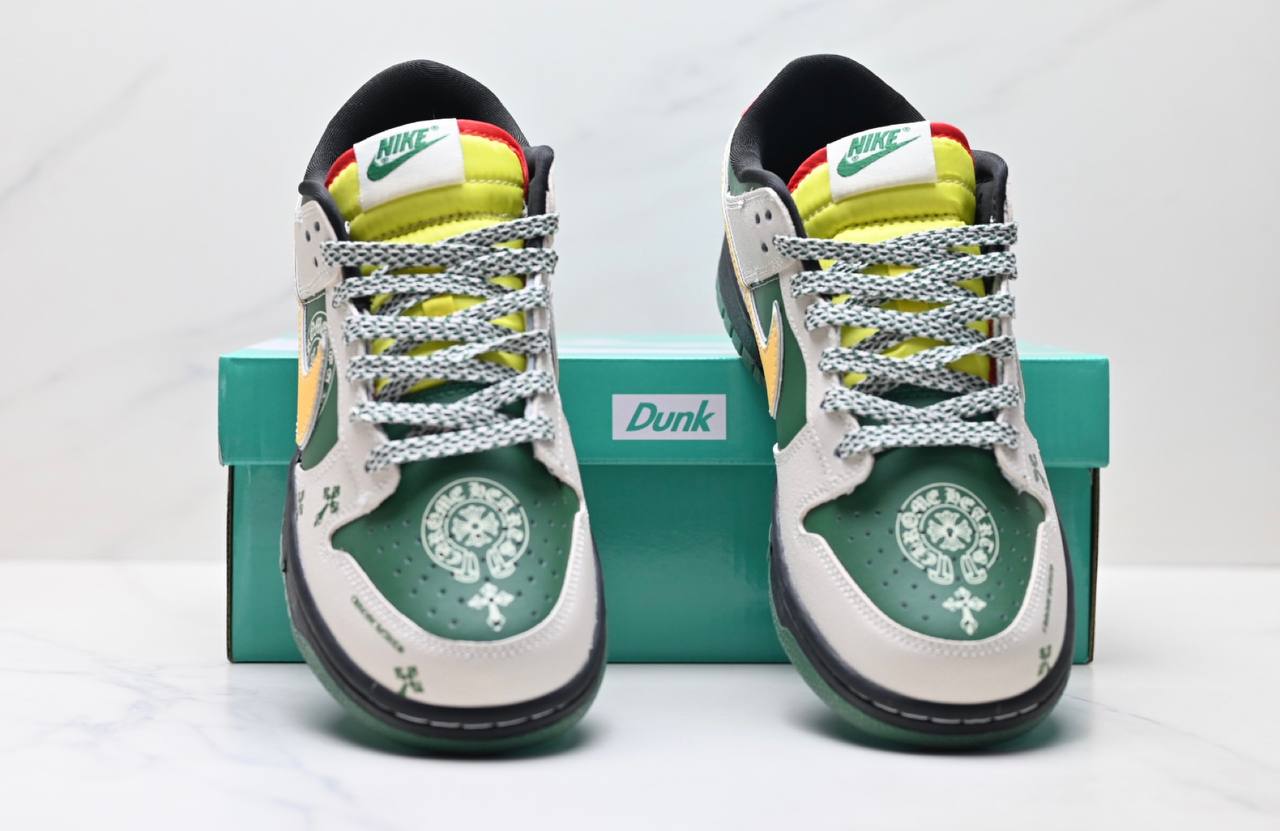 SB Dunk Low Chrome Hearts Shoes