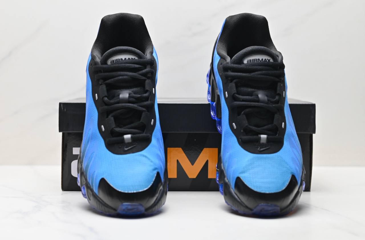Air Max DN8 Сини обувки