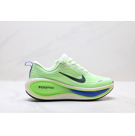Shoes Vomero Plus Lime